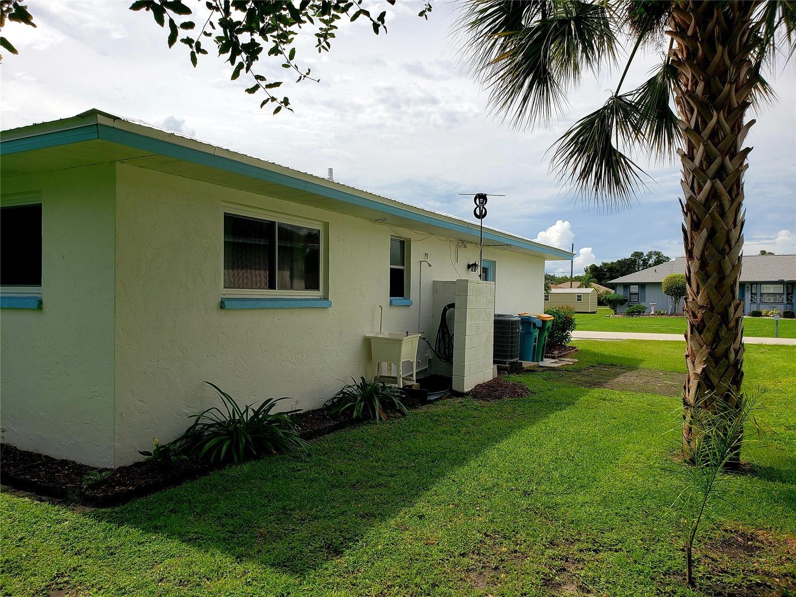 953 TROPICAL AVE NW, PORT CHARLOTTE, FL — photo 9