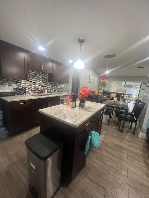 4016 LAKE BLVD, CLEARWATER, FL — photo 15