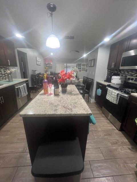 4016 LAKE BLVD, CLEARWATER, FL — photo 16