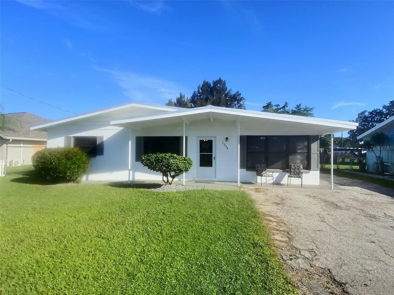 1334 SUNSET DR, SEBRING, FL — photo 2