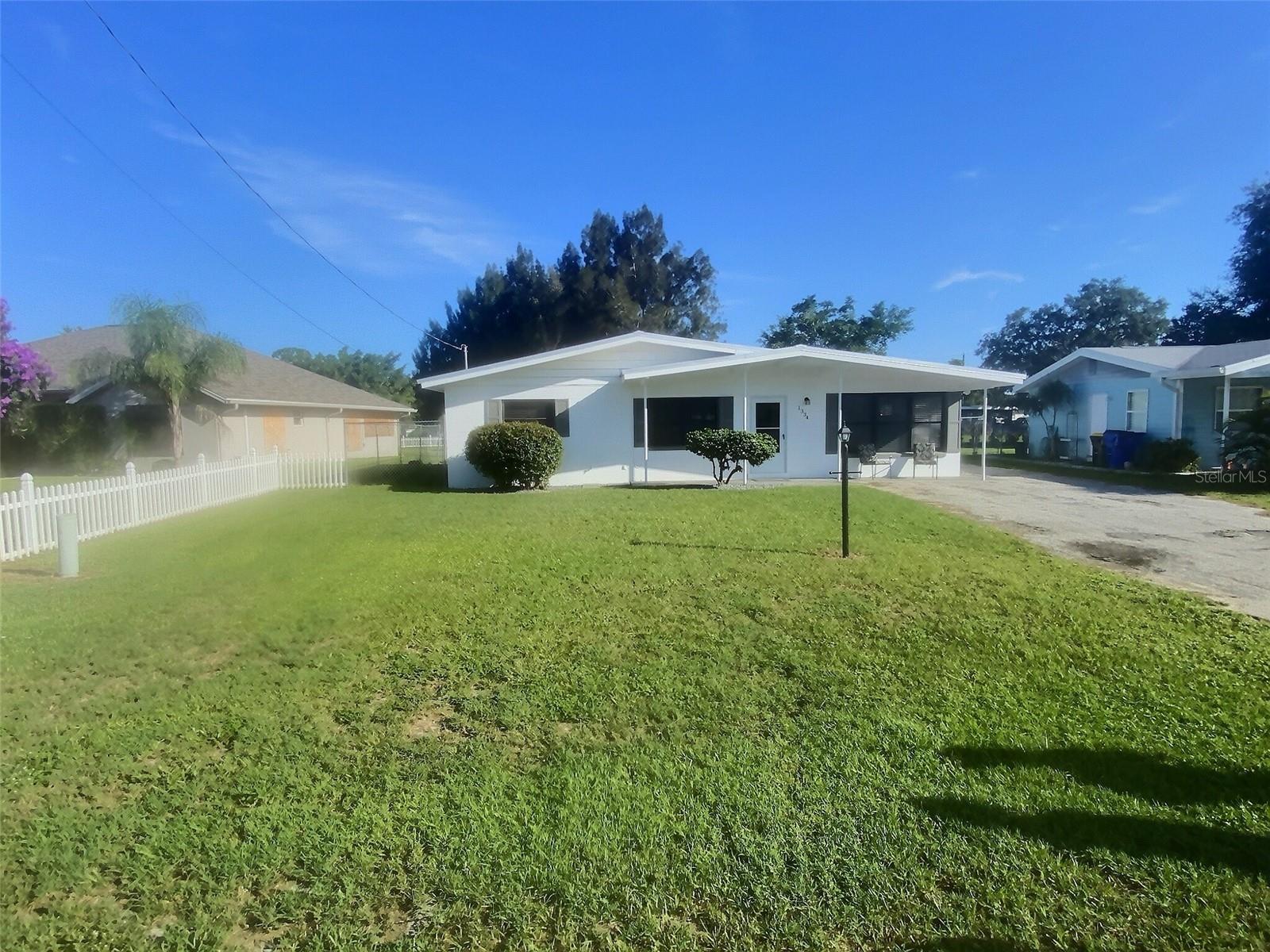 1334 SUNSET DR, SEBRING, FL — photo 4