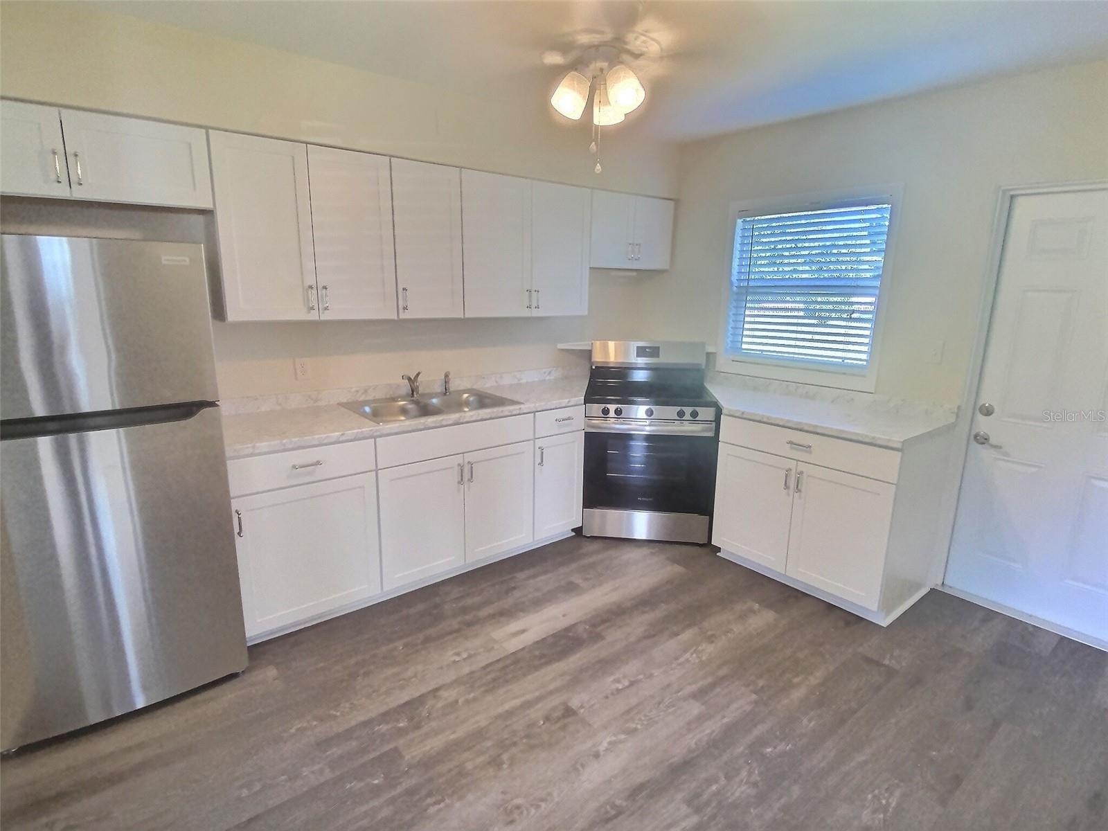 1334 SUNSET DR, SEBRING, FL — photo 28
