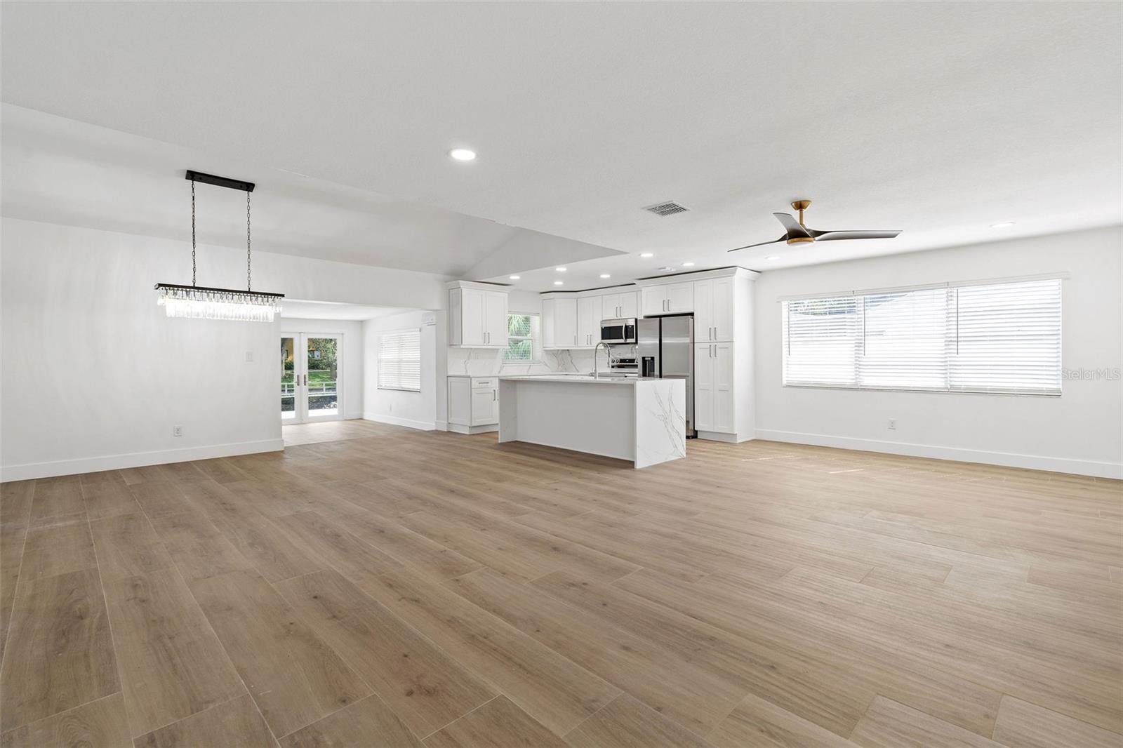 5811 IMPERIAL KY, TAMPA, FL — photo 7