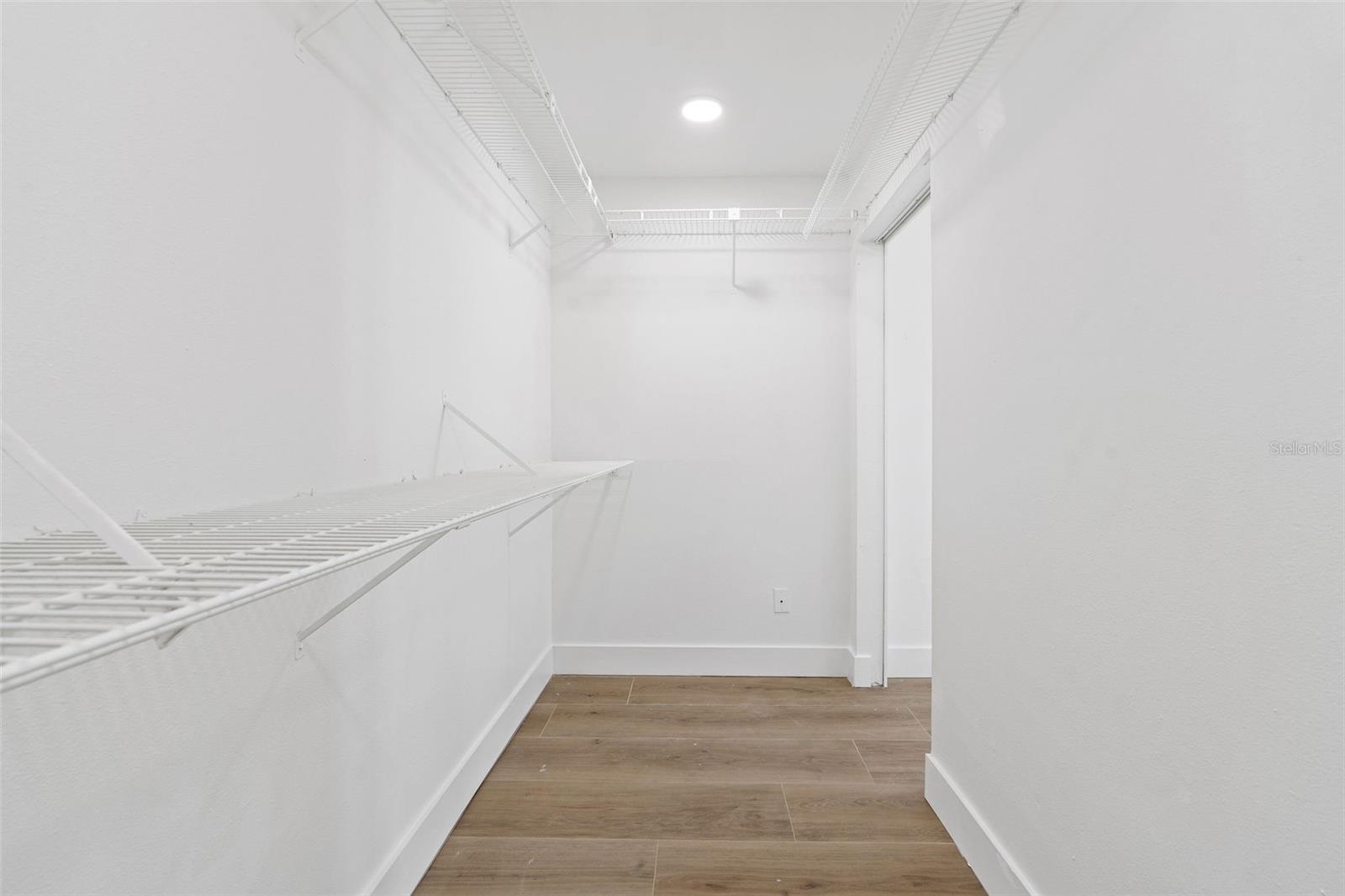 5811 IMPERIAL KY, TAMPA, FL — photo 25