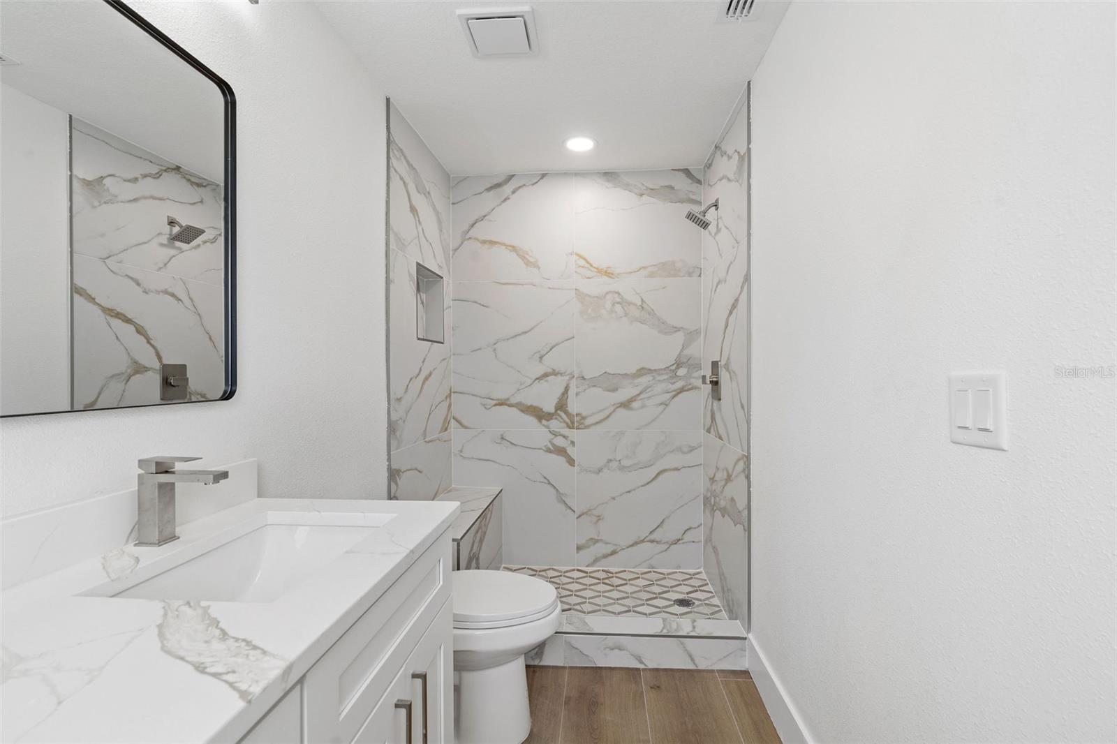 5811 IMPERIAL KY, TAMPA, FL — photo 28