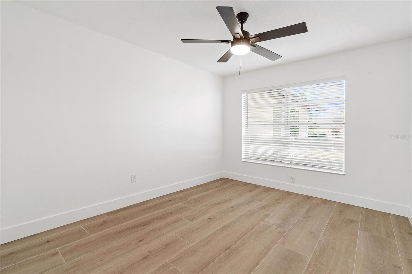5811 IMPERIAL KY, TAMPA, FL — photo 36