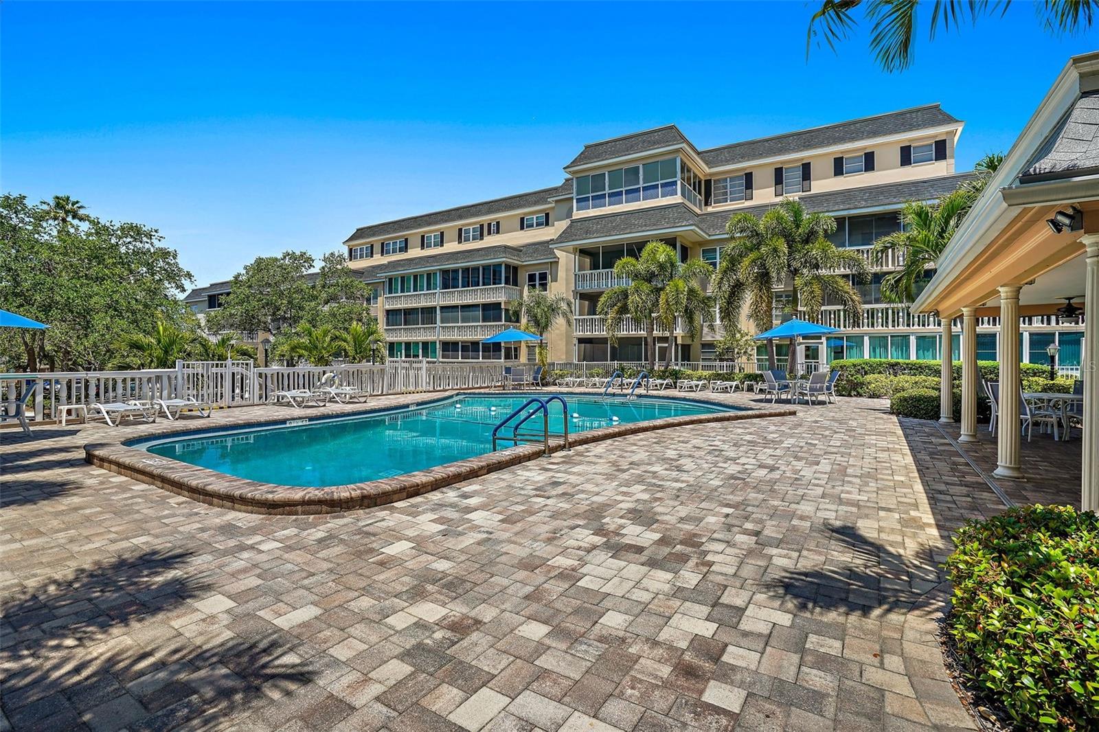 131 BLUFF VIEW DR #109, BELLEAIR BLUFFS, FL — photo 37
