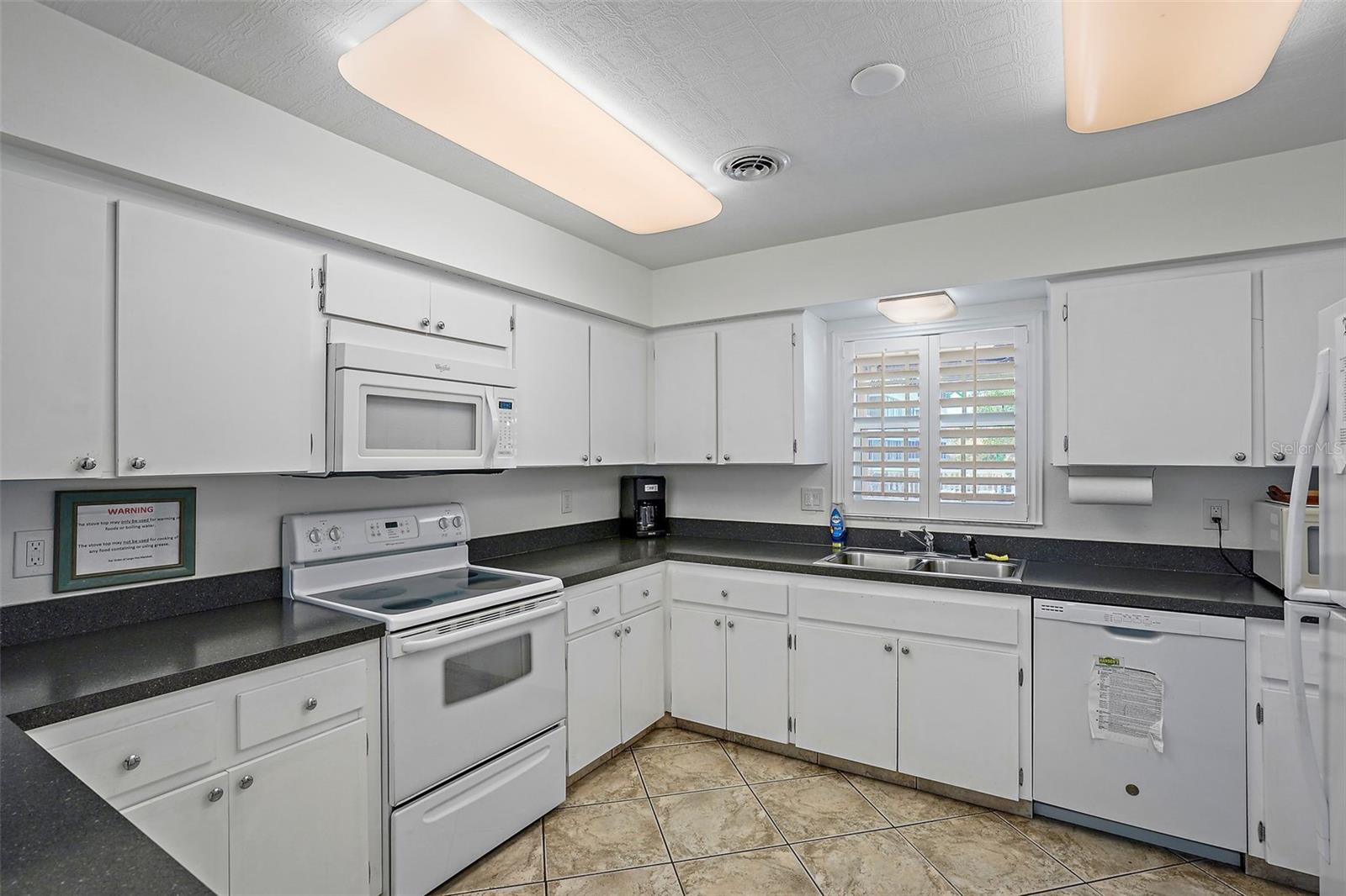 131 BLUFF VIEW DR #109, BELLEAIR BLUFFS, FL — photo 44