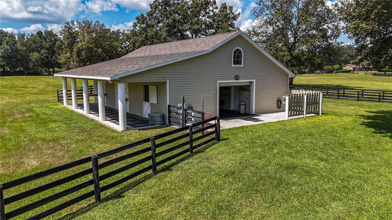 1198 SW 104TH STREET RD, OCALA, FL — photo 3