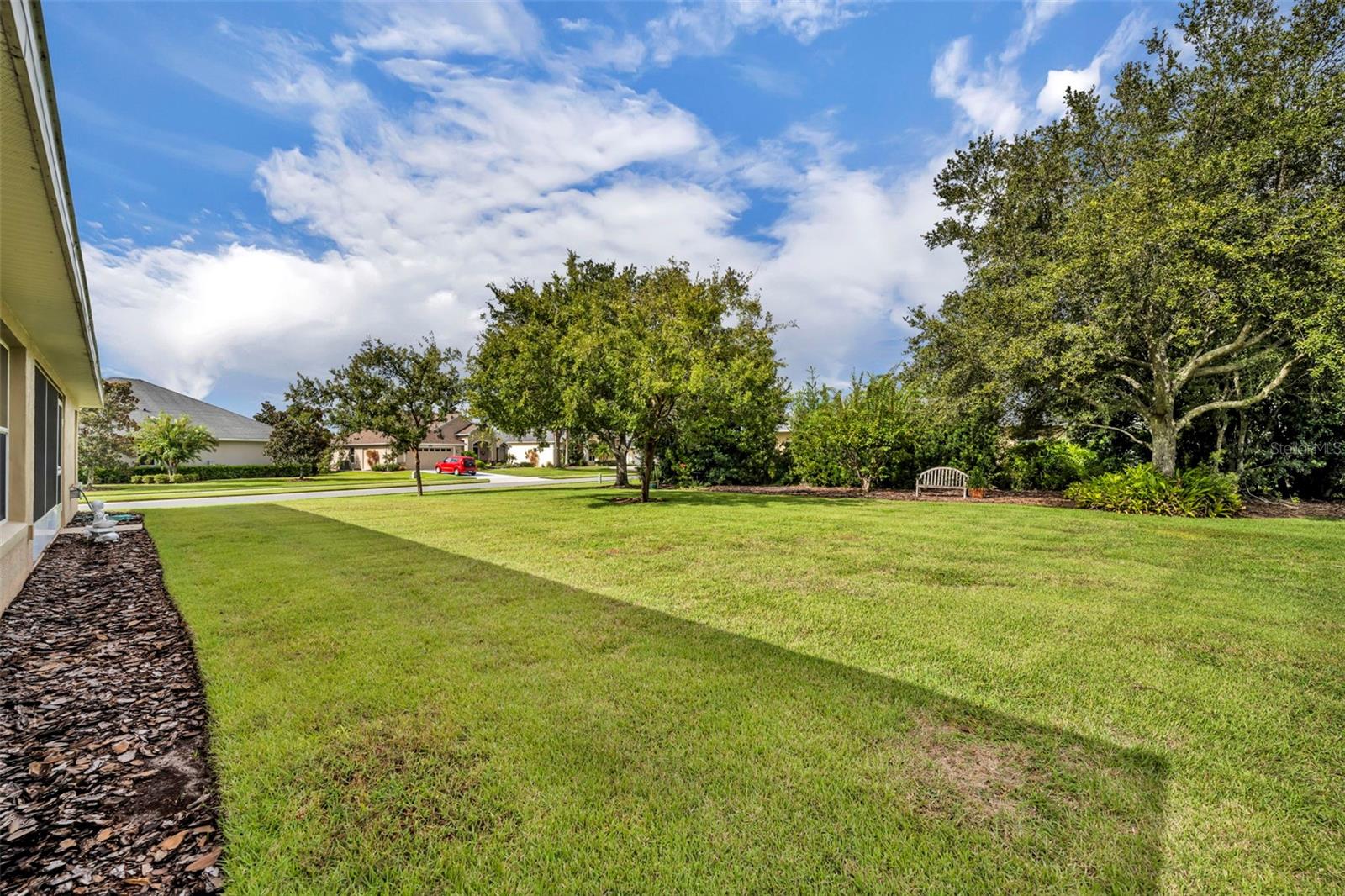 8923 BRIDGEPORT BAY CIR, MOUNT DORA, FL — photo 69