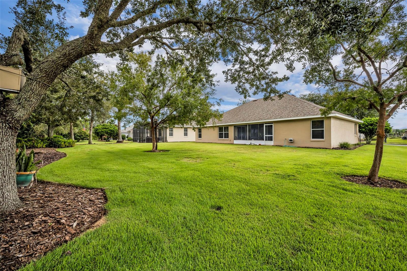 8923 BRIDGEPORT BAY CIR, MOUNT DORA, FL — photo 74