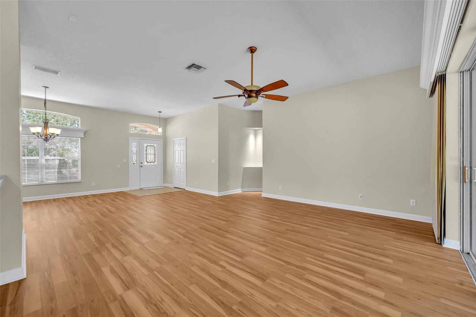 8923 BRIDGEPORT BAY CIR, MOUNT DORA, FL — photo 22