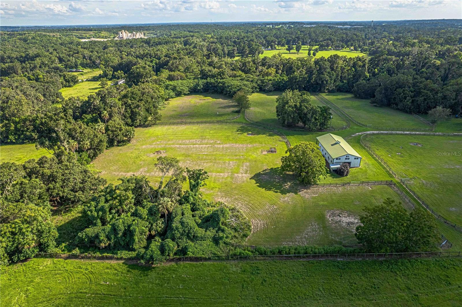 12615 NW GAINESVILLE RD, REDDICK, FL — photo 93