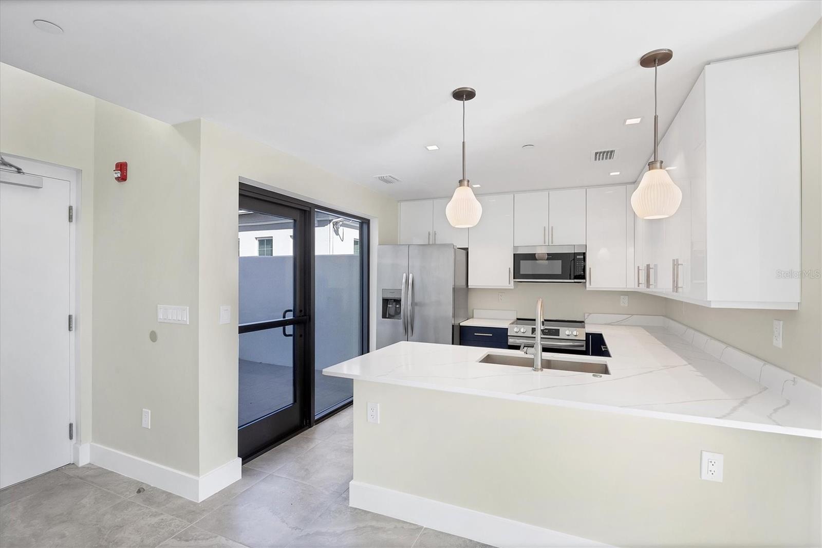 1558 4TH ST #216, SARASOTA, FL — photo 8
