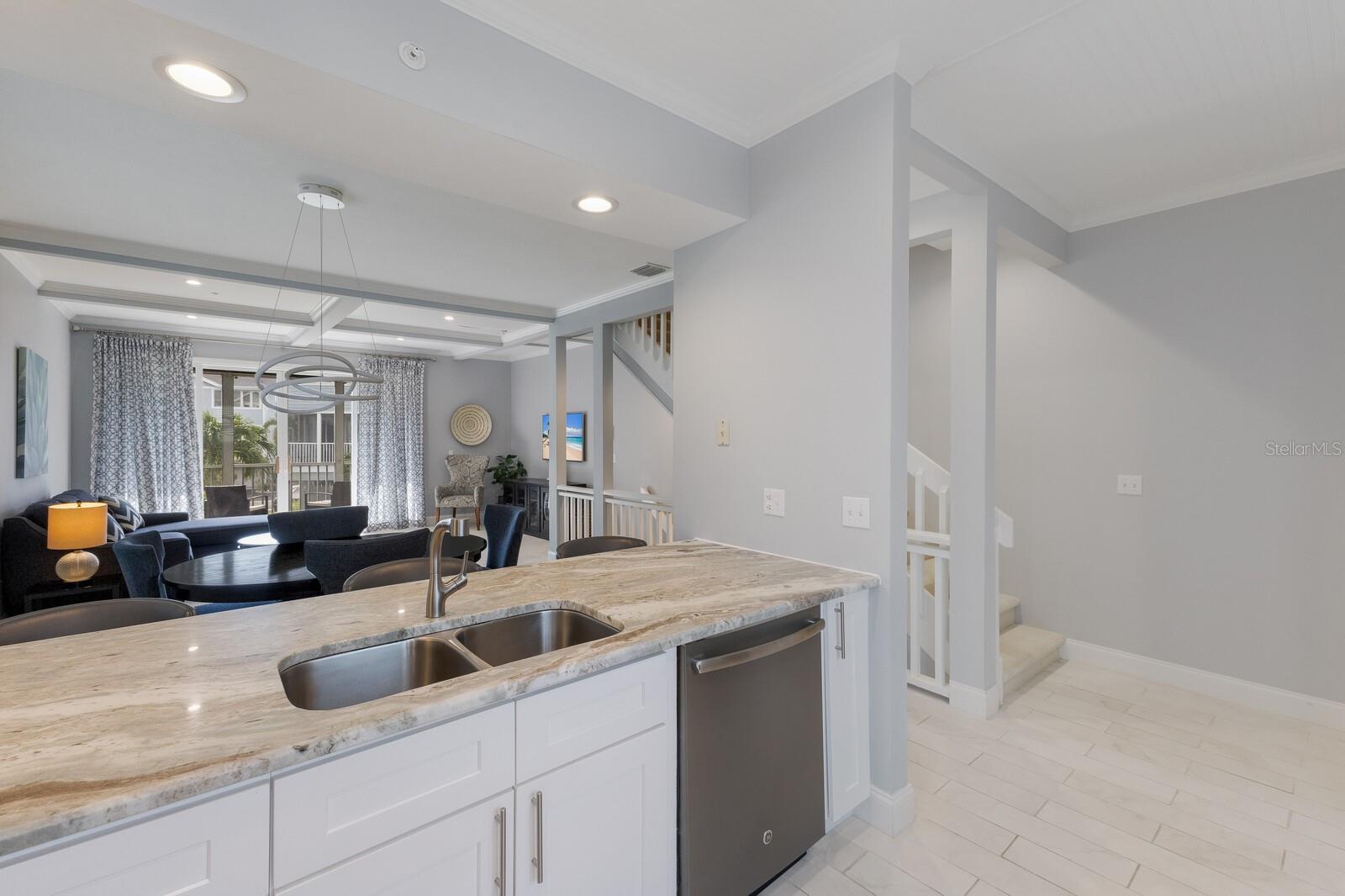 847 EVERGREEN WAY, LONGBOAT KEY, FL — photo 12