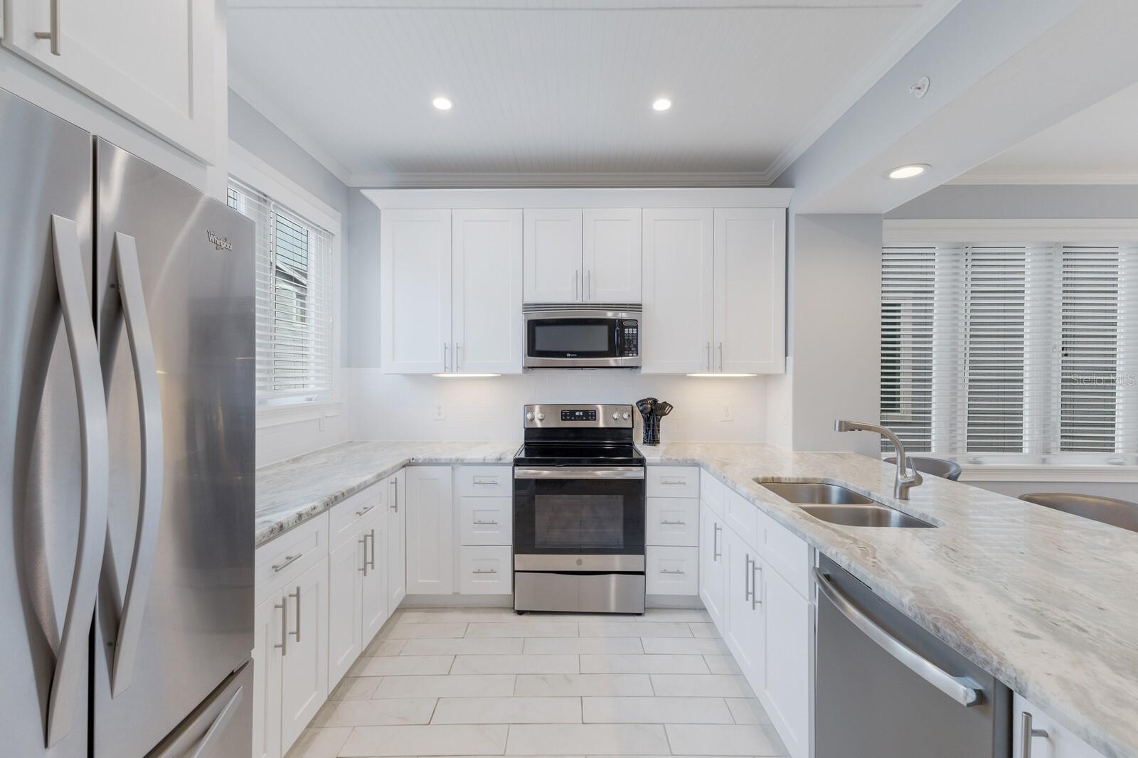 847 EVERGREEN WAY, LONGBOAT KEY, FL — photo 14