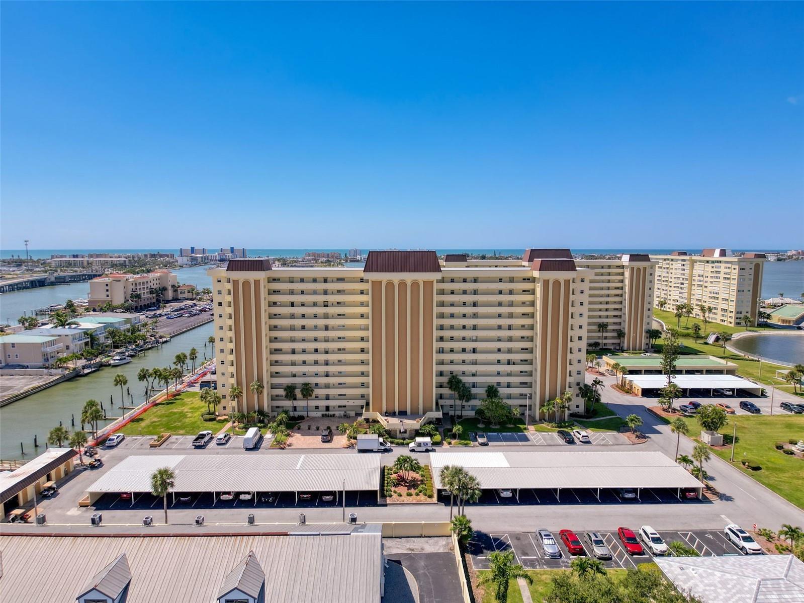 4550 COVE CIR #507, ST PETERSBURG, FL — photo 25
