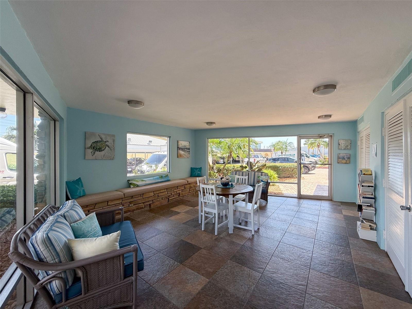 4550 COVE CIR #507, ST PETERSBURG, FL — photo 27