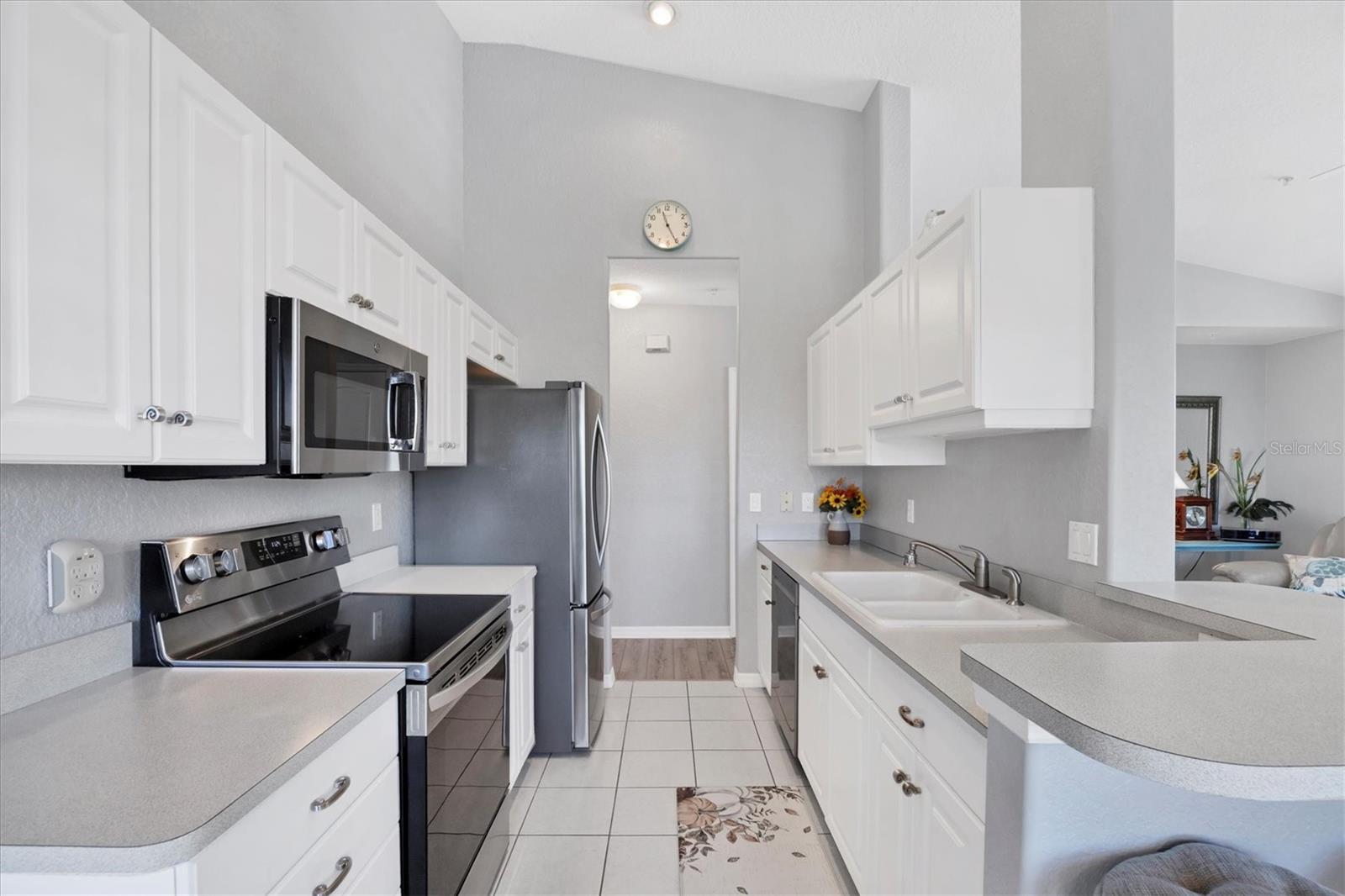 4206 VICENZA DR #C24, VENICE, FL — photo 11