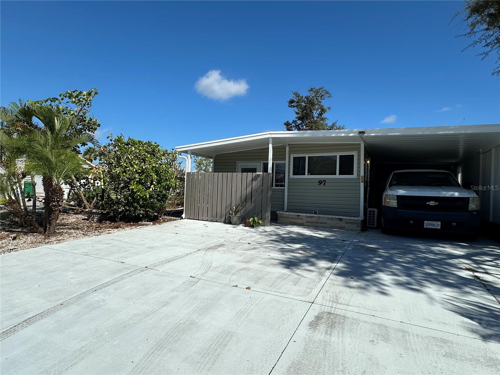 97 TURTLE BAY CIR #97, ENGLEWOOD, FL — photo 2