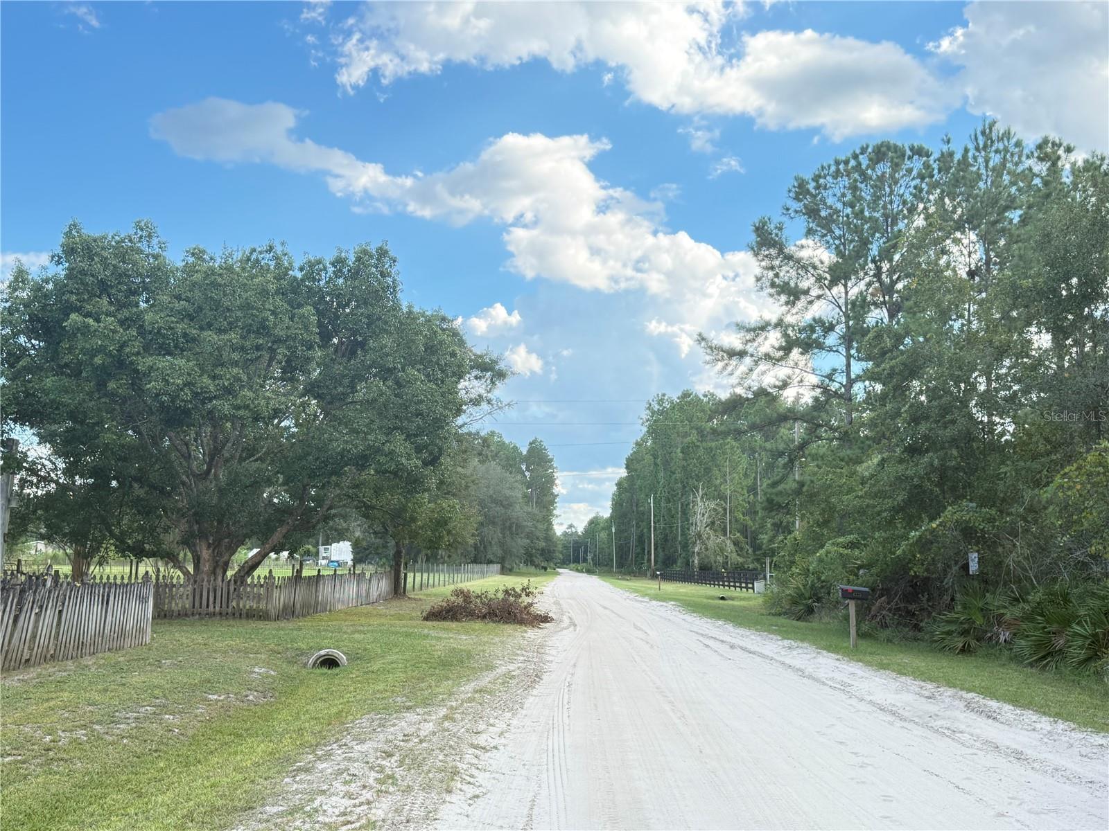 4334 LORI LOOP RD, KEYSTONE HEIGHTS, FL — photo 9