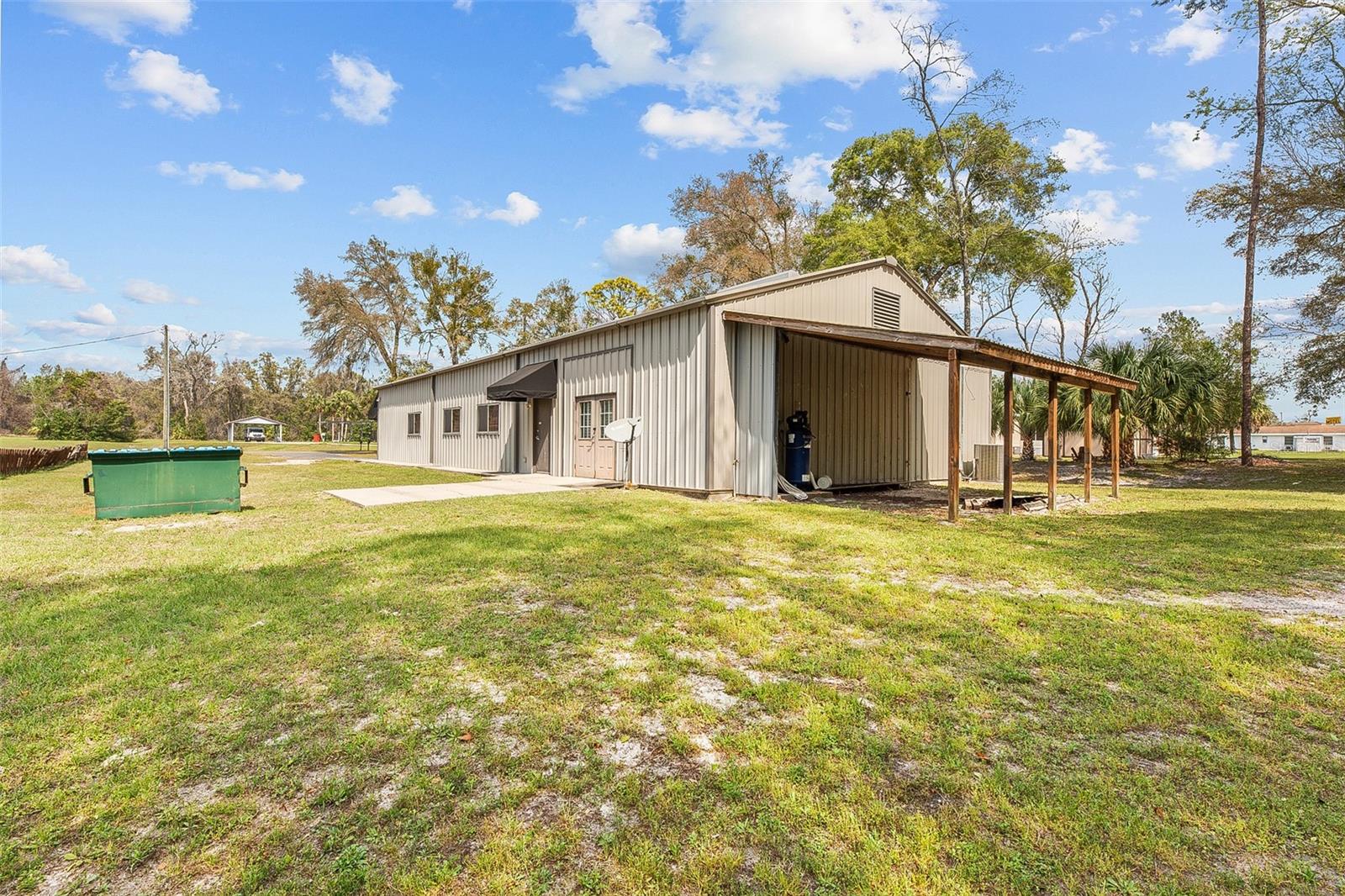 1411 NW 23RD AVE, CHIEFLAND, FL — photo 22