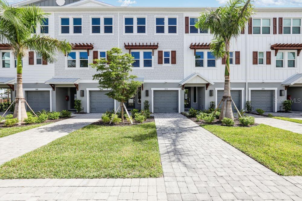 1623 SEA HAVEN DR #303, PUNTA GORDA, FL