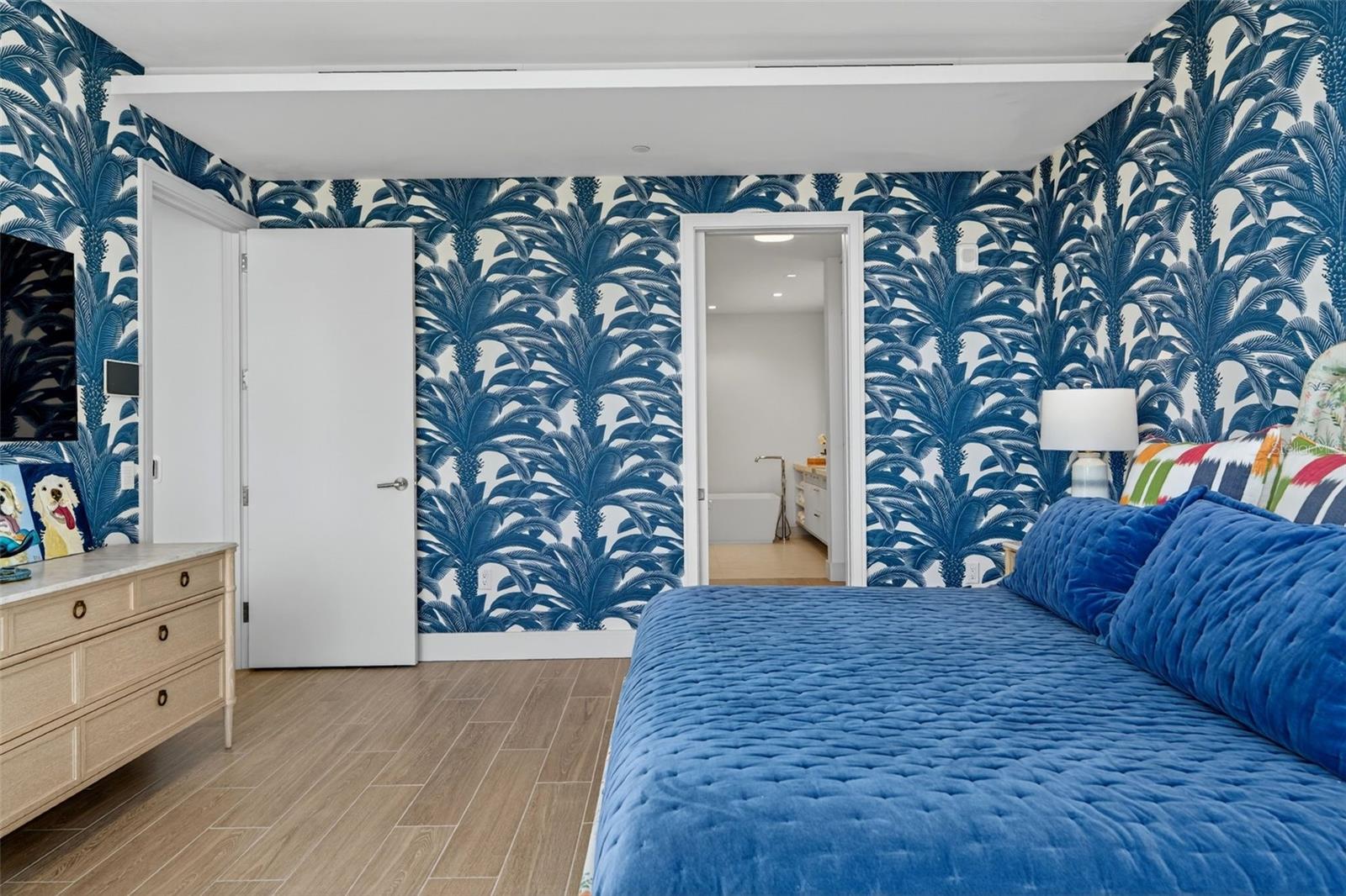 1591 GULF OF MEXICO DR #216, LONGBOAT KEY, FL — photo 25