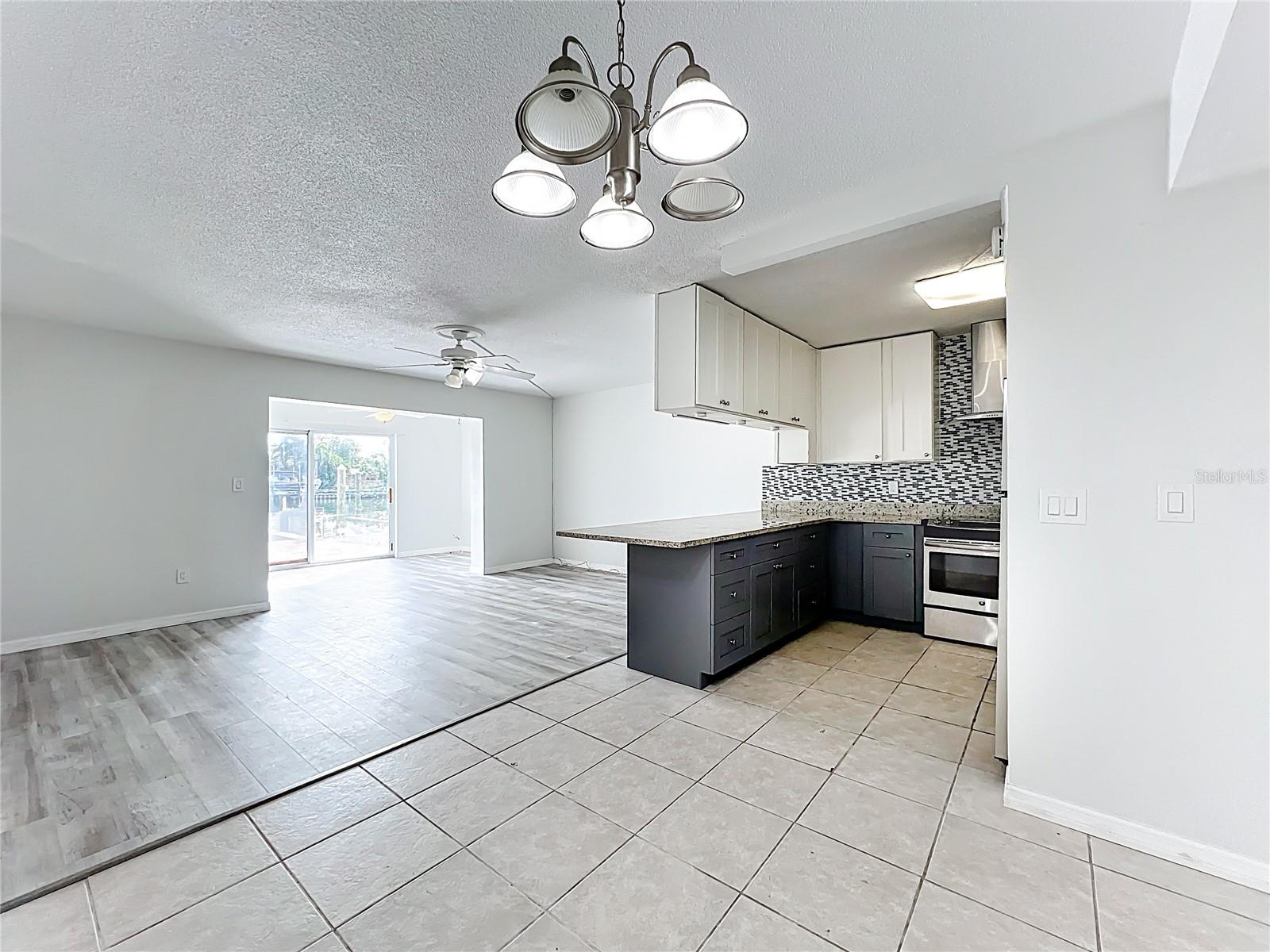 11705 3RD ST E #3, TREASURE ISLAND, FL — photo 4