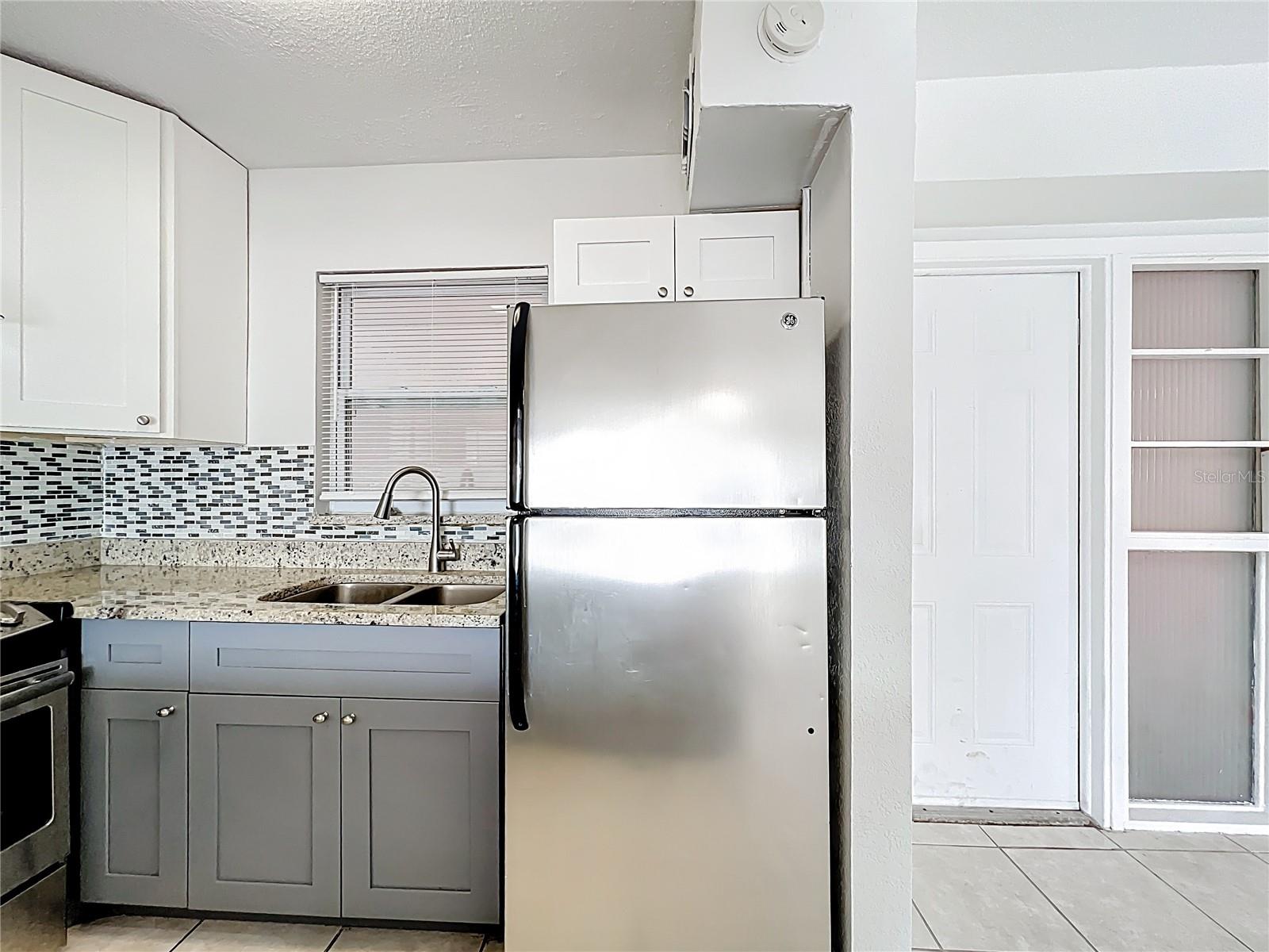 11705 3RD ST E #3, TREASURE ISLAND, FL — photo 7