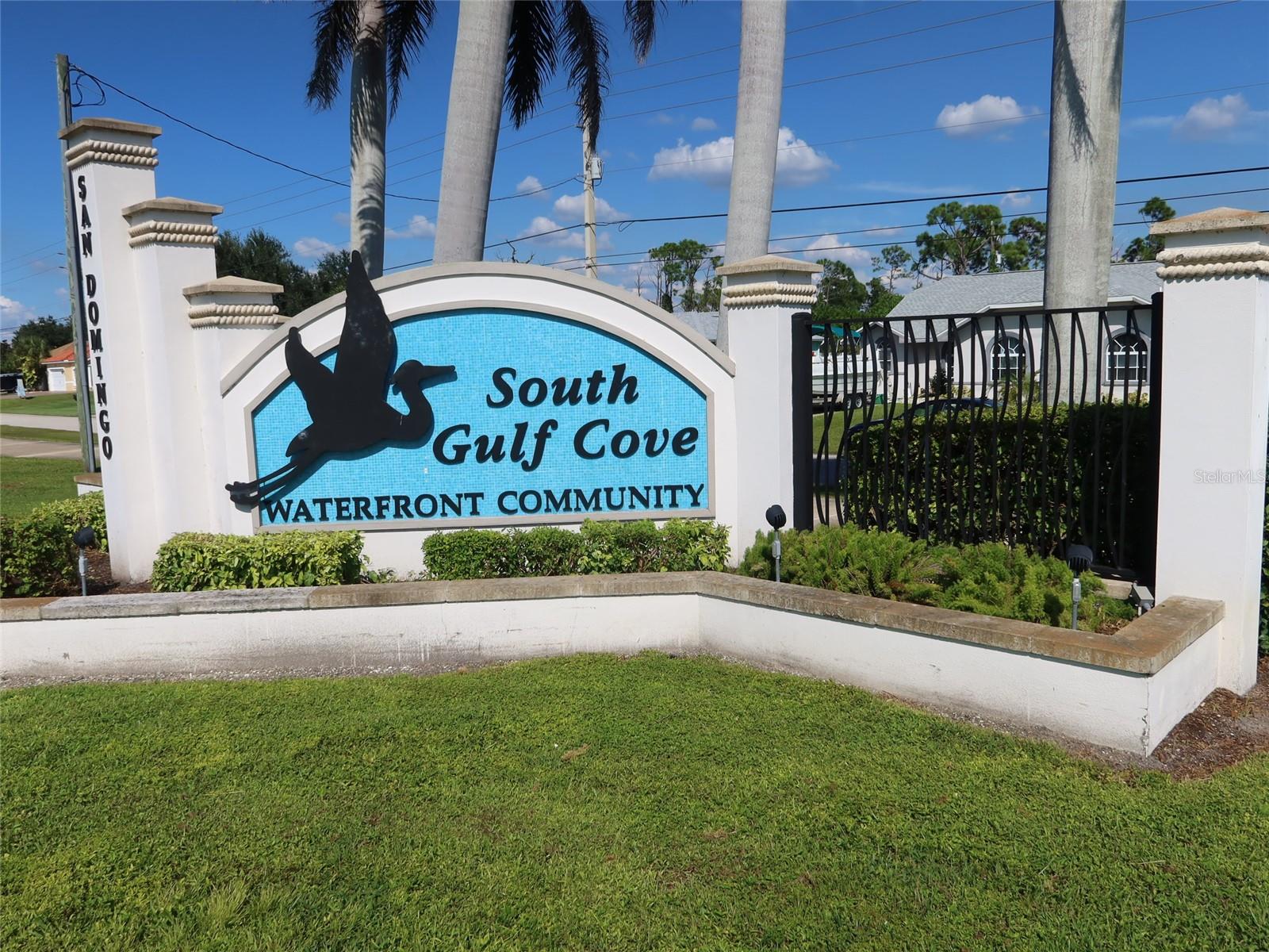 8185 DIMSTEAD ST, PORT CHARLOTTE, FL — photo 2