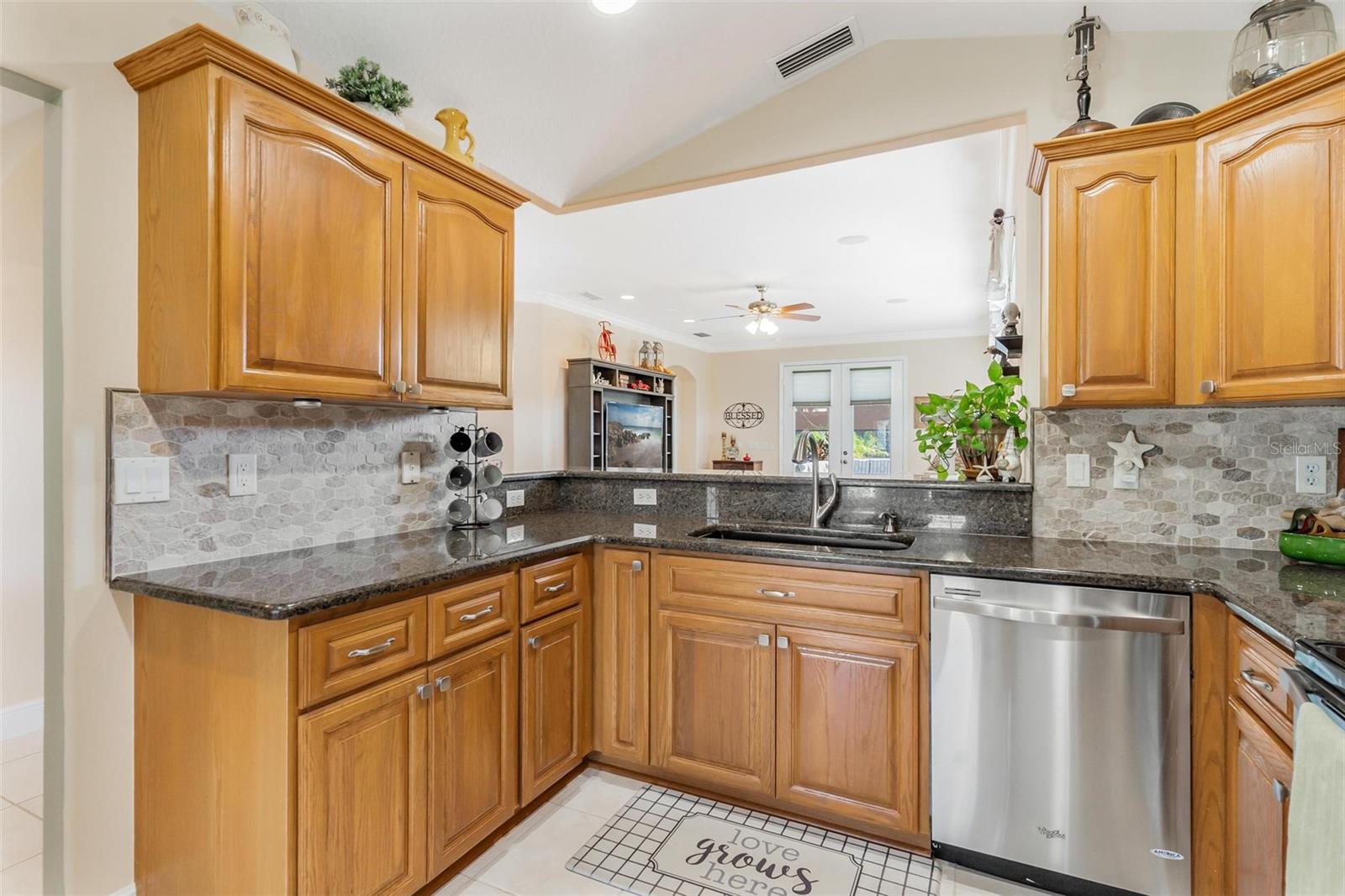 5486 BOUNTY CIR, TAVARES, FL — photo 19