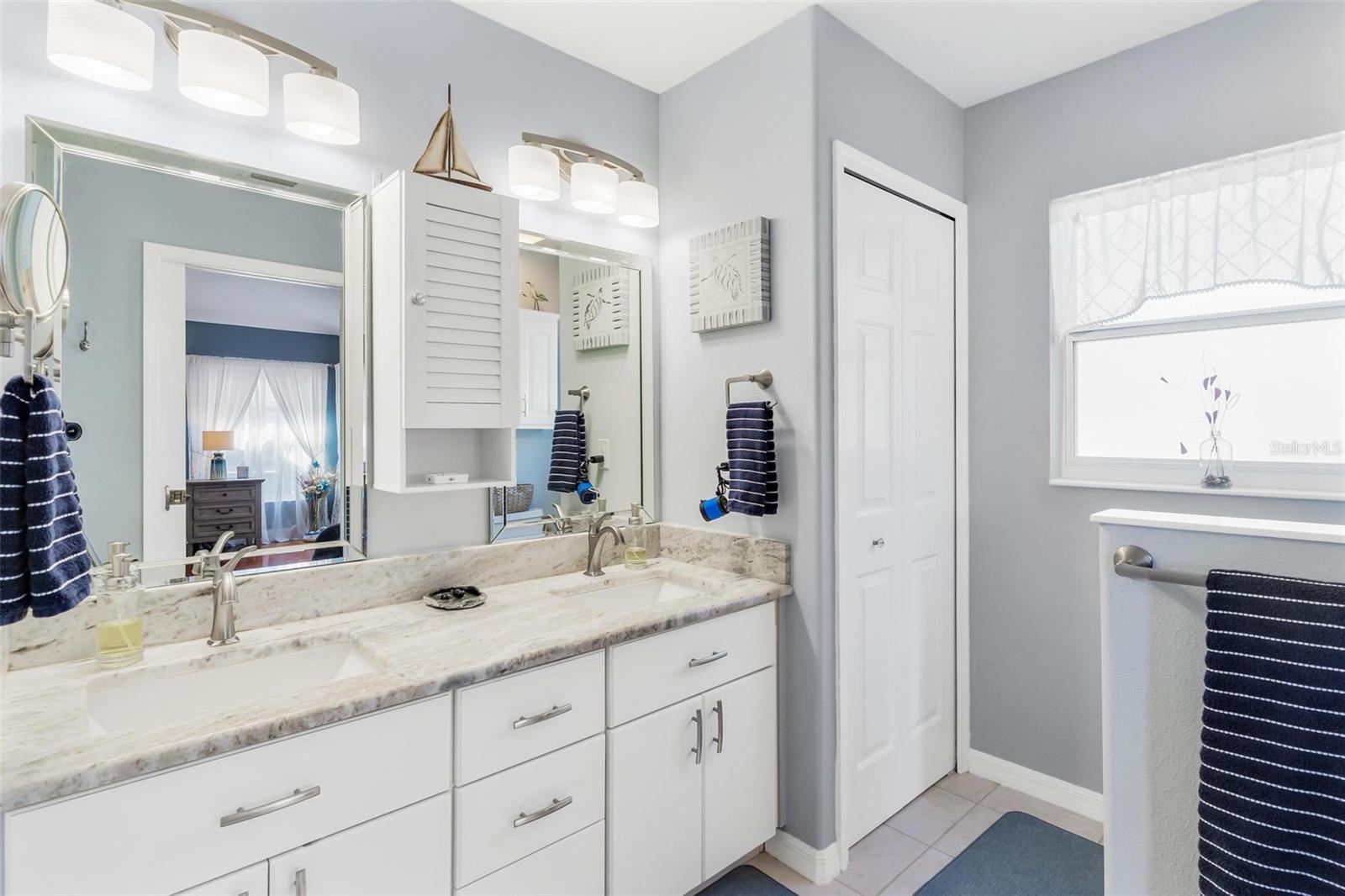 5486 BOUNTY CIR, TAVARES, FL — photo 47