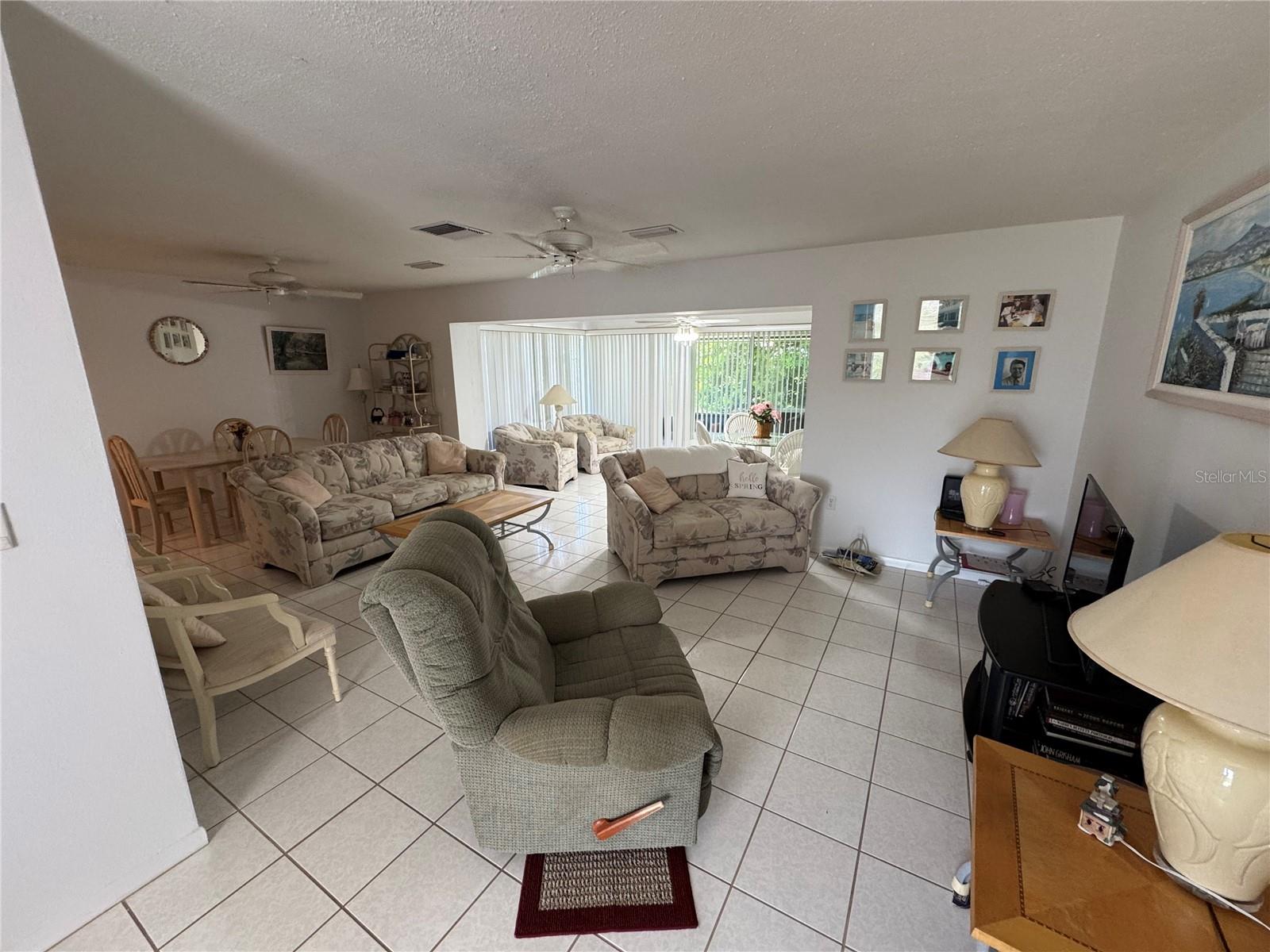 239 HAMMOCK TER, VENICE, FL — photo 3