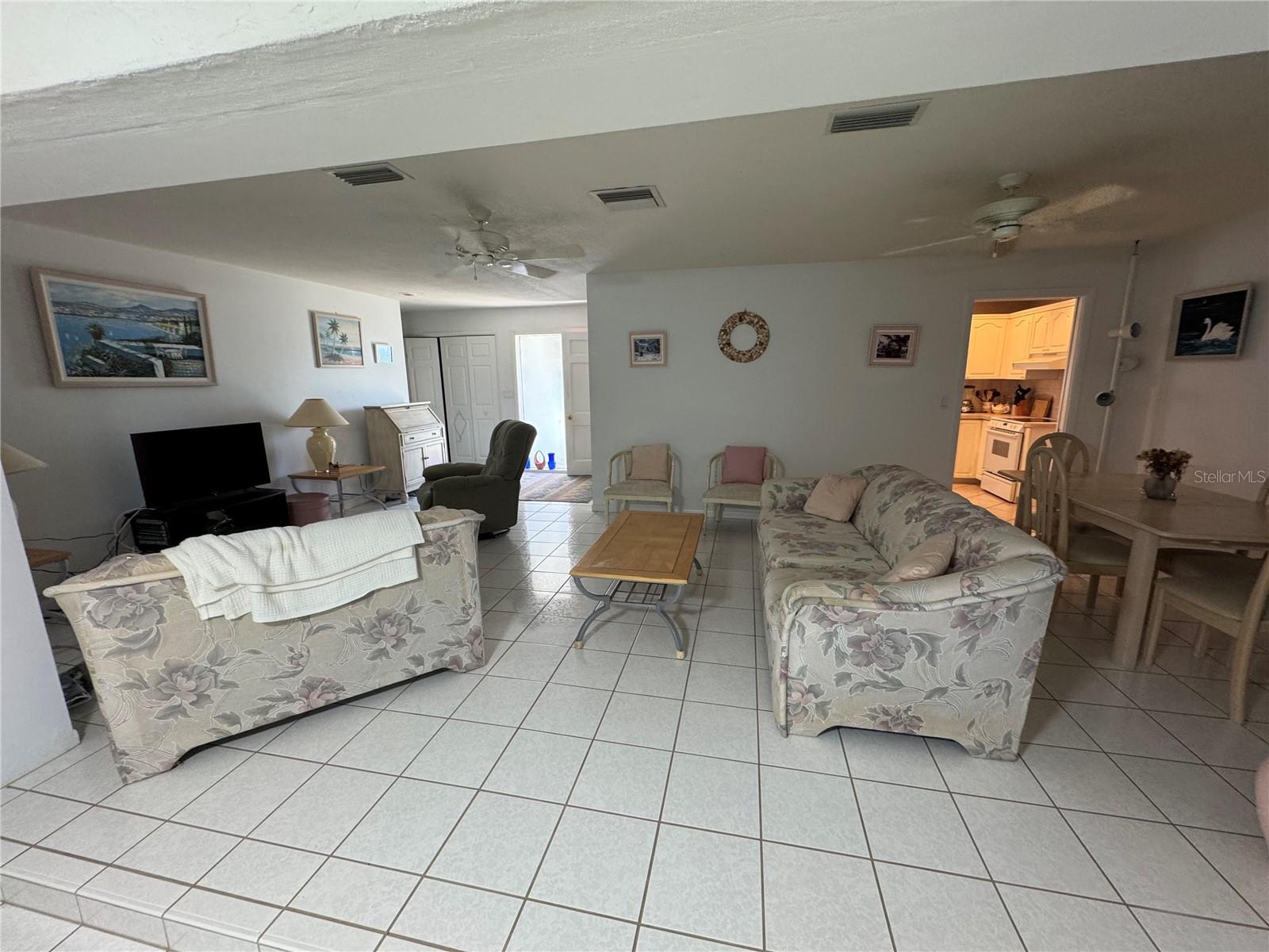 239 HAMMOCK TER, VENICE, FL — photo 15