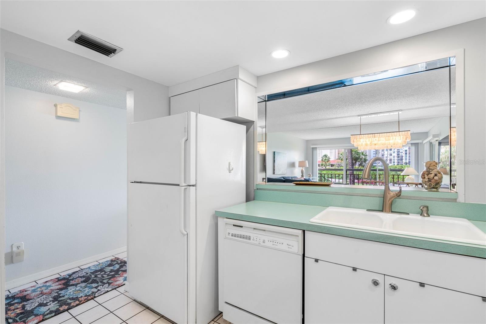 7871 SAILBOAT KEY BLVD S #106, SOUTH PASADENA, FL — photo 6