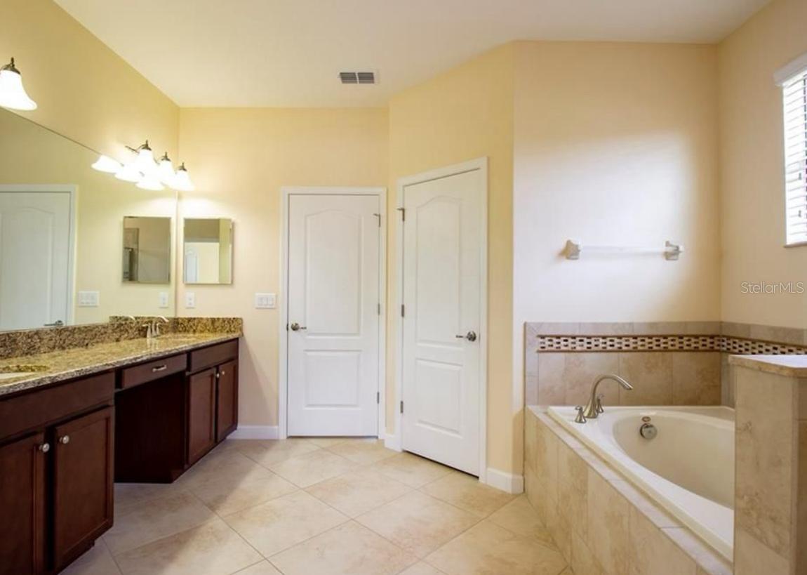 1428 DEUCE CIR, DAVENPORT, FL — photo 23