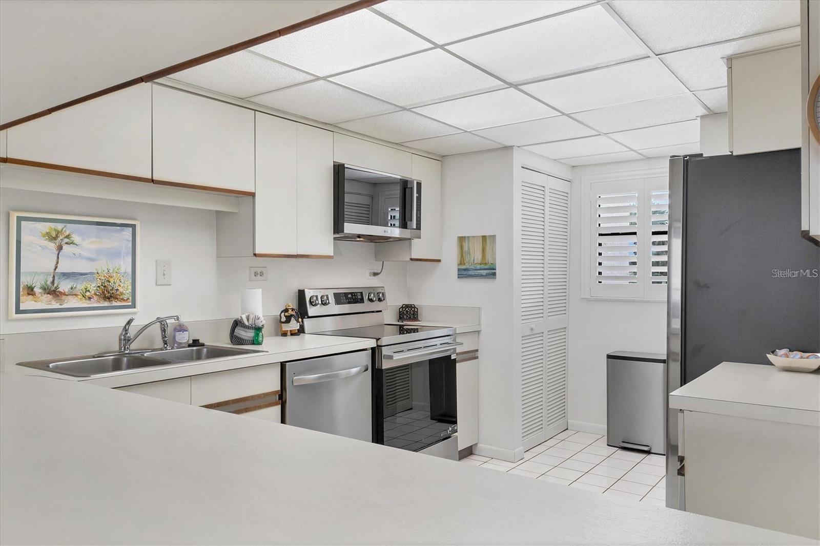 6480 MIDNIGHT PASS RD #311, SARASOTA, FL — photo 16