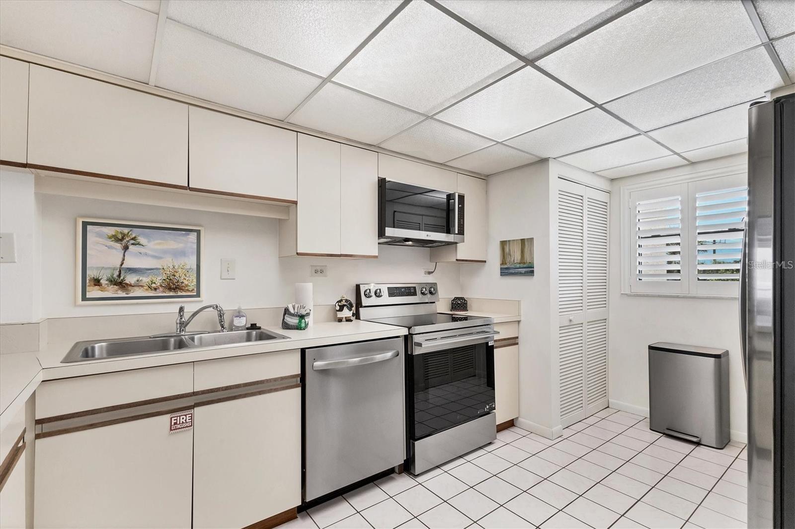 6480 MIDNIGHT PASS RD #311, SARASOTA, FL — photo 18