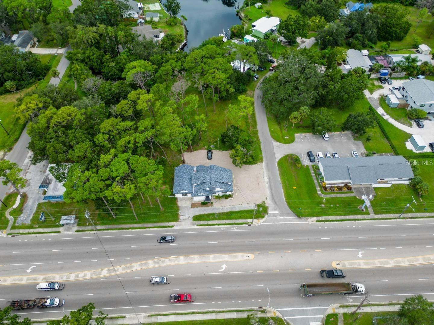 301 N US HIGHWAY 41, RUSKIN, FL — photo 18