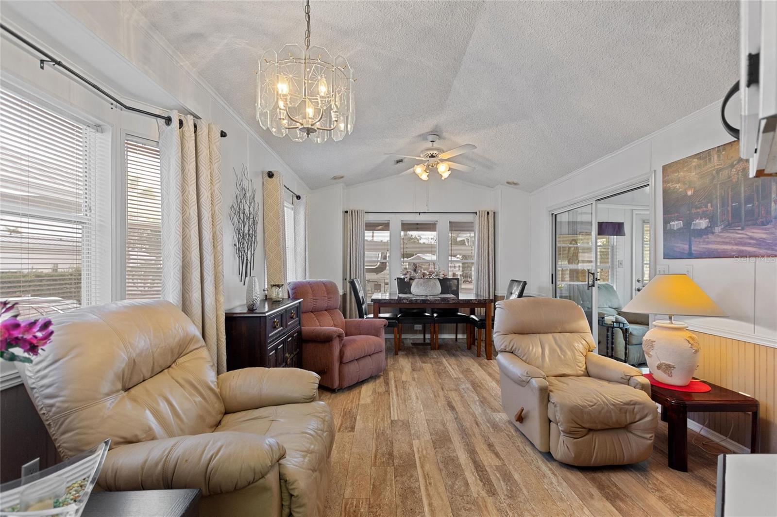 305 ARNOLD PALMER DR, DAVENPORT, FL — photo 10