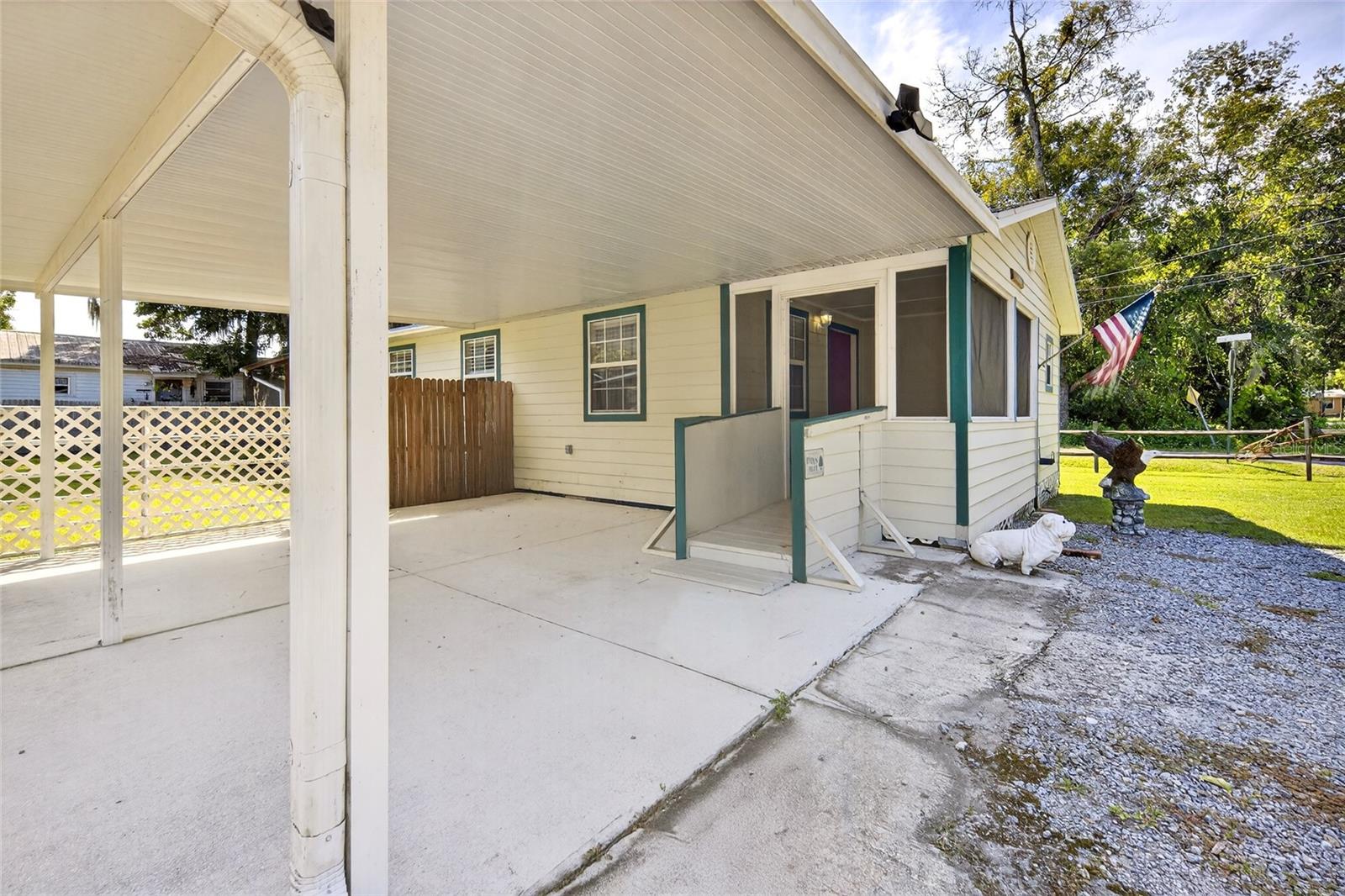 276 S MYRTLE ST, STARKE, FL — photo 2