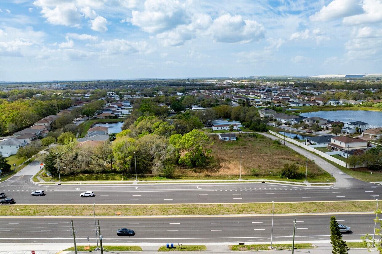 11005 S 301 HWY, RIVERVIEW, FL