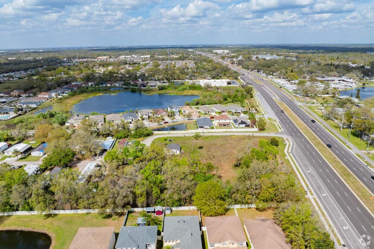 11005 S 301 HWY, RIVERVIEW, FL — photo 4