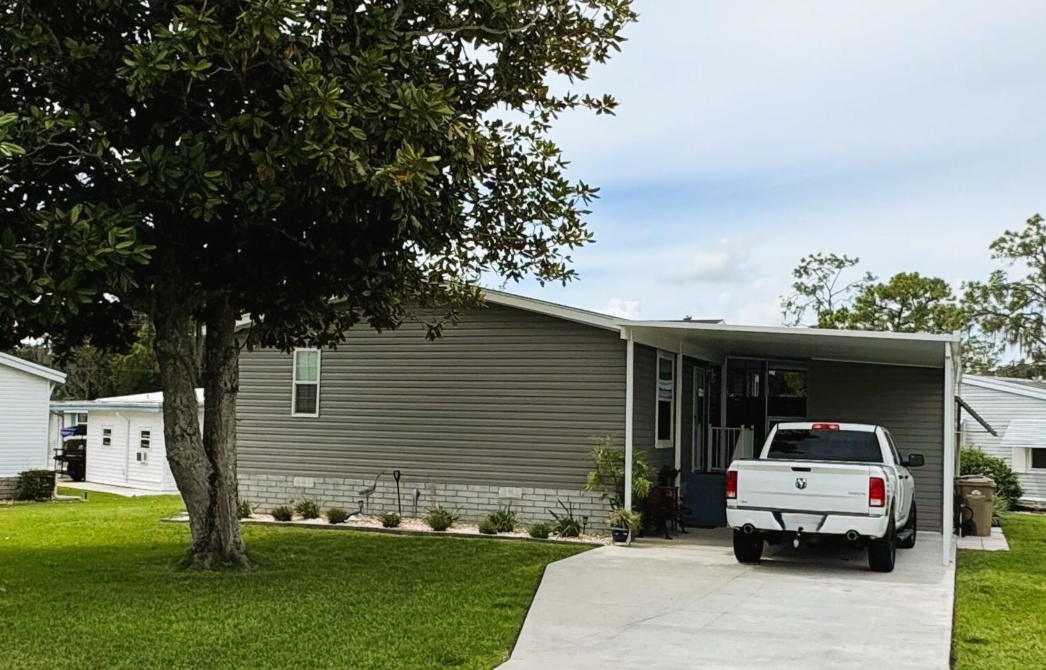 102 DOGWOOD TRL, LEESBURG, FL