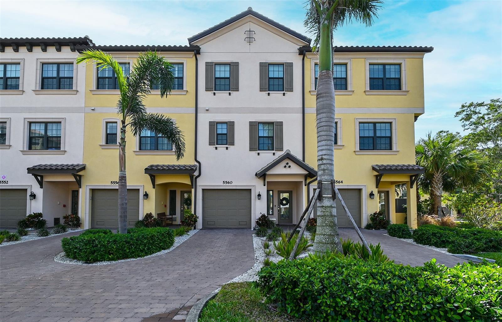 5560 CANNES CIR #3-106, SARASOTA, FL — photo 2