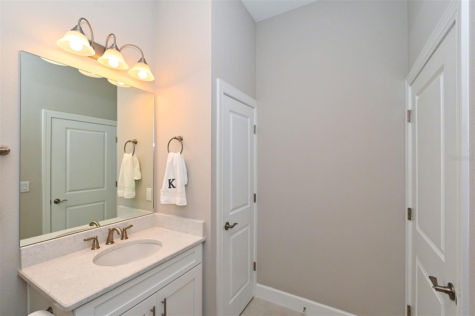 5560 CANNES CIR #3-106, SARASOTA, FL — photo 21