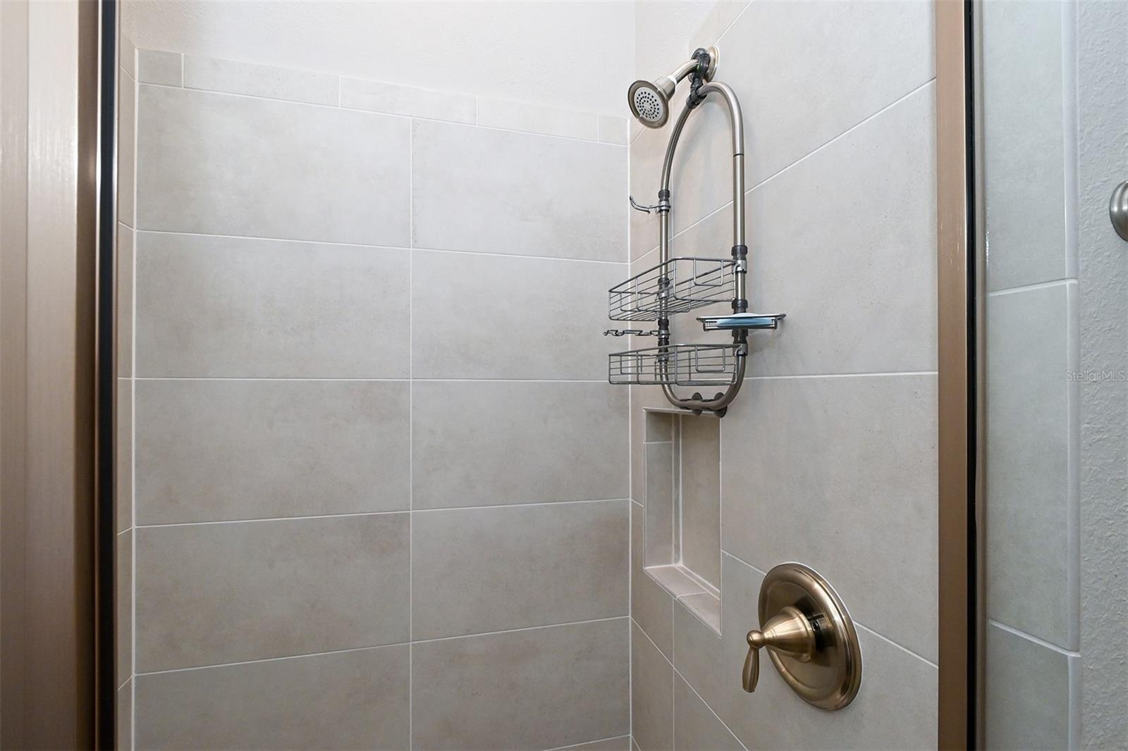 5560 CANNES CIR #3-106, SARASOTA, FL — photo 22