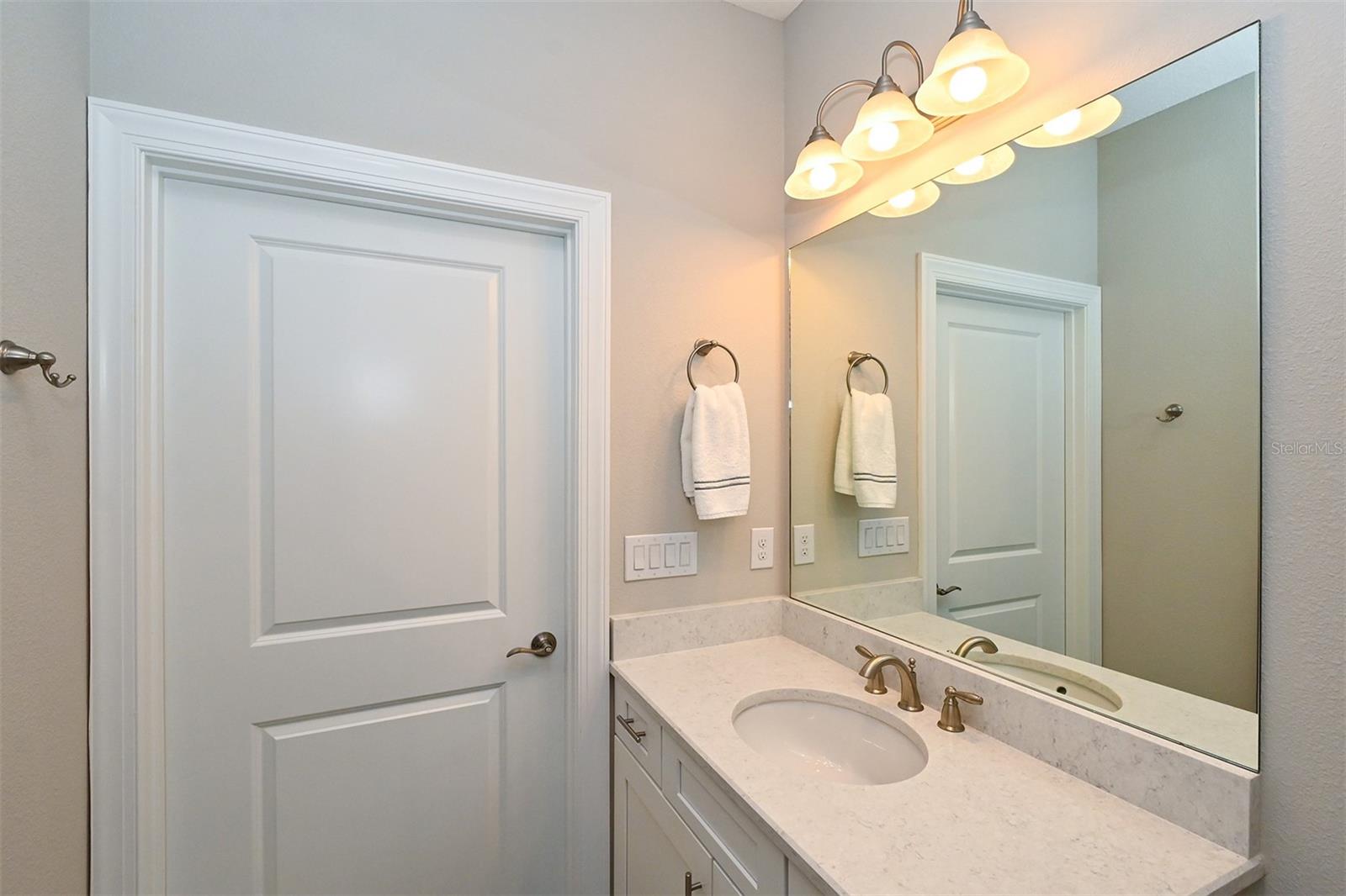 5560 CANNES CIR #3-106, SARASOTA, FL — photo 32