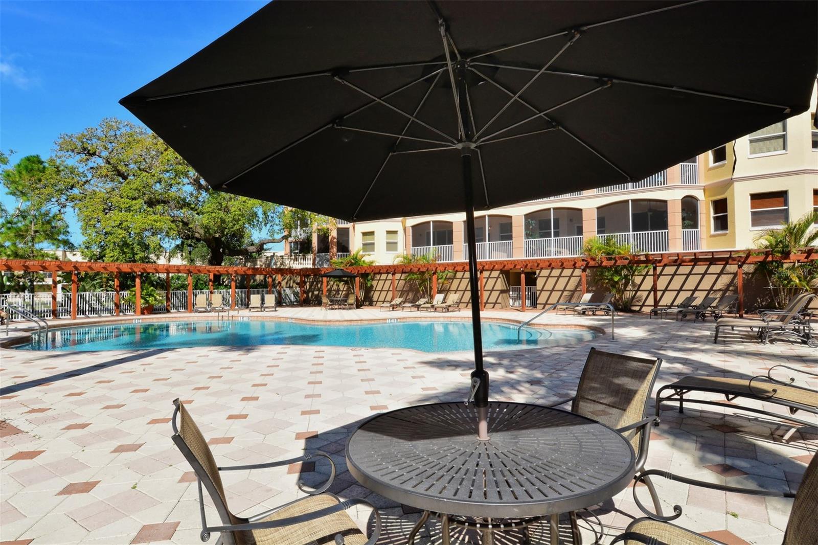 5560 CANNES CIR #3-106, SARASOTA, FL — photo 58
